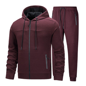 Ensemble de survêtement sportif pour hommes grande taille avec fermeture éclair, logo personnalisé, couleur respirante, séchage rapide, léger, fabriqué au Pakistan - Product Image 1