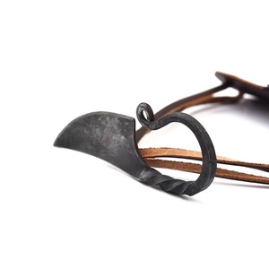 Couteau de chasse artisanal en acier au carbone de qualité industrielle avec étui en cuir pour le camping en plein air - Product Image 3