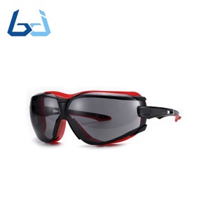 Lunettes de protection Borjye J182 anti-rayures EN166 anti-buée - Product Image 1