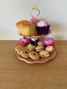Luxury Handmade Resin <b>Cake</b> Stand with Gold Rim Decorative Dessert Display Plate - Product Image 2