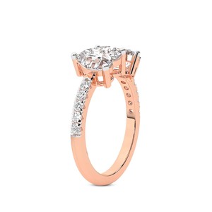 Anillo de Diamantes Cultivados en Laboratorio con Dos Piedras de Esmeralda y Corazón, Estilo Vega, en Oro de Lujo, Certificado por IGI, Joyería para Mujer - Product Image 6