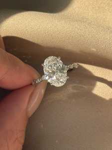Anillo Clásico de Diamante Simulado con Corte Ovalado, 1.00CT, Cultivado en Laboratorio, Certificado IGI, Plata 925, Regalo de Boda o Compromiso para Enamorados - Product Image 2