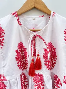Vestido Casual de Verano de Algodón Blanco Premium con Estampado Floral a Mano, Manga Abullonada, Corte Holgado y Detalle de Lazo en el Cuello - Product Image 2