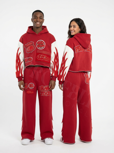 Conjunto Deportivo Unisex Informal con Sudadera de Cuello Redondo y Pantalones con Estampado Gráfico de Llamas y Logotipos, Diseño Urbano, Mezcla de Algodón Suave - Product Image 6