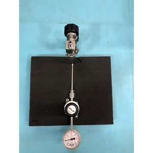 Régulateur de pression APTECH AP5008S4MTSCMK + 3X - Équipements et pièces semi-conductrices d'occasion fiables à l'échelle mondiale chez - Product Image 1