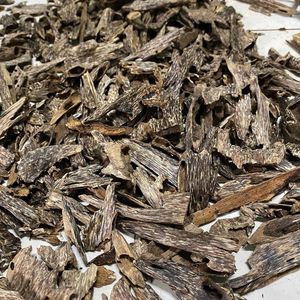 Premium Natural Agarwood Wood Chips High Resin Content Sweet Woody <b>Aromatic</b> Incense All-Season 100% Natural Sandalwood - Product Image 4