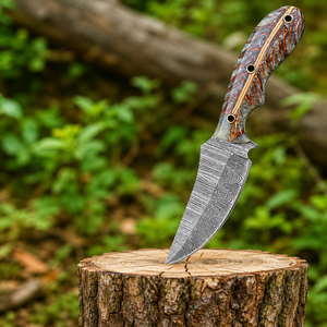 Couteau Skinner en acier Damas avec manche en résine de cône de pin et étui en cuir artisanal, couteau à lame fixe personnalisé pour le camping en plein air - Product Image 6