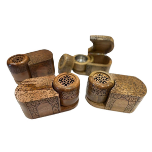 Juego de quemadores de incienso de madera con forma de mezquita, con intrincadas grabados de estrellas y copas de metal extraíbles para decoración. - Product Image 2