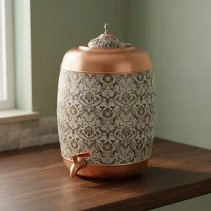 Distributeur d'eau en cuivre pur Kubera, pot Matka, pot Gadha, récipient de stockage d'eau en cuivre fait à la main pour la maison et la cuisine - Product Image 4