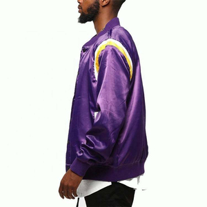 Nouvelle veste universitaire en satin pour femme, style streetwear, fabrication en gros, haute qualité, logo personnalisé, veste en satin pour homme - Product Image 4