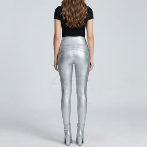 Leggings en cuir taille haute pour femmes, coupe slim, extensibles, pour un style décontracté, streetwear, clubbing et quotidien - Product Image 4