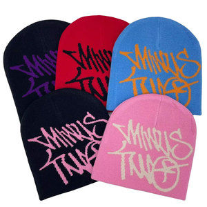 Bonnet en tricot unisexe Econex Sports Fashion Wear, super doux, 100% acrylique, doublé, style streetwear, broderie unie, avec revers pour le ski, pour l'extérieur - Product Image 3