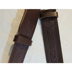 Ceinture de kilt en cuir marron Highland, motif celtique en relief, vente en gros, réglable, accessoire d'habillement de haute qualité 2026 - Product Image 3