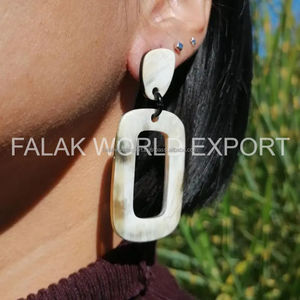 Pendientes de aro de moda de cuerno Vintage de Venta caliente para mujer exportados de Falak World Export - Product Image 3