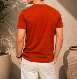 T-shirt décontracté pour homme, col en U, manches courtes, coupe ajustée, 100 % coton tricoté, uni, teint, couleur orange unie - Product Image 3