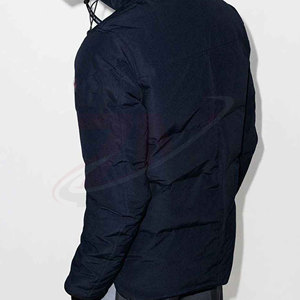 Veste matelassée pour homme, légère et chaude, idéale pour le streetwear décontracté et les activités de plein air, sur mesure. - Product Image 4
