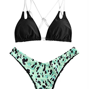 Conjunto de bikini con estampado de leopardo negro para mujer, 2 piezas, top cruzado con cuello halter, parte inferior tipo tanga, traje de baño de ajuste regular, tejido elástico - Product Image 1