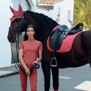 Tapis de selle matelassé rose avec fermeture Velcro et design solide pour l'équitation - Product Image 3