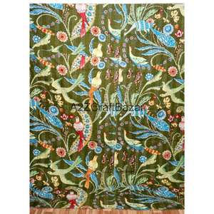 Colcha Kantha Vintage de Algodón Orgánico Hecha a Mano - Reversible, Ecológica, para Cama, Uso en Casa y Hotel, para Todas las Estaciones, Venta al Por Mayor - Product Image 1