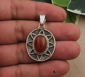 Pendentif vintage en onyx rouge serti de pierres, en argent sterling 925 plaqué platine, style victorien, collier unisexe en pierres précieuses naturelles - Product Image 3