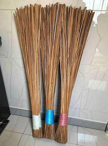 Palos de Escoba de Coco 100% Naturales para Barrer Jardines y Productos de Limpieza del Hogar - Product Image 2