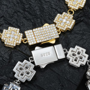 Pulsera de Plata 925 con Baño de Rodio, Diseño Geométrico con Diamantes, Engaste Pavé, Cadena de Lujo para Uso Diario - Product Image 2