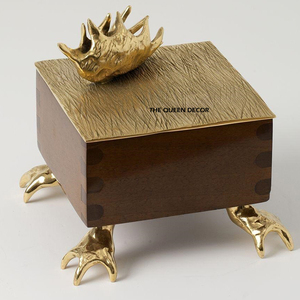 Caja de Almacenamiento de Madera y Metal para Hogares de Estilo Antiguo, con un Toque Tradicional y Uso Funcional, Venta al Por Mayor - Product Image 4