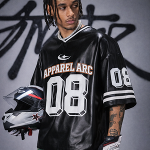 Maillot en cuir PU surdimensionné personnalisé pour homme, streetwear, manches courtes, impression de numéro, OEM ODM, vente en gros - Product Image 4