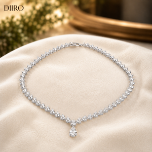 Collar de Moissanita con Corte de Pera Completo para Mujer, Diseño en V, Plata de Ley 925, Joyería para Bodas - Product Image 4