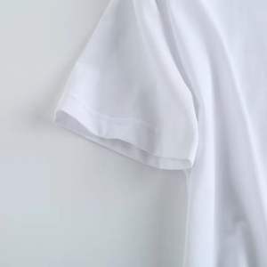 Fabricante OEM de Camisetas Personalizadas para Mujer, Camiseta de Algodón Suave con Estampado y Bordado, Corte Holgado para Uso Diario, Marca Privada - Product Image 4