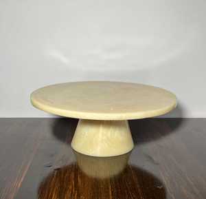 Support à gâteau rond en résine fait main - Présentoir à dessert réutilisable et écologique - Product Image 4