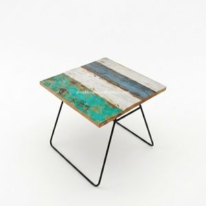 Mesa de Centro Artesanal de Madera de Teca Rústica con Patas de Hierro, Madera de Barco Reciclada, Color Antiguo Original, Alta Calidad para Interiores - Product Image 1