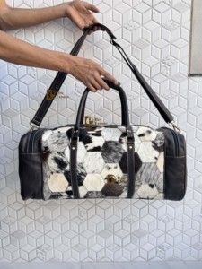 Nouveau Sac de Voyage en Cuir Véritable à Poils, Sac de Créateur Unique Fait Main, Sac de Voyage Unisexe Multi-usages Grande Taille, Sac Polochon - Product Image 2