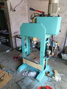 DIVINE MACHINERY SOLUTION Prensa Hidráulica Tipo H de 150 Toneladas - Product Image 3