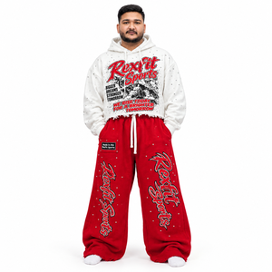 Ensemble sweat à capuche et jogging personnalisé en molleton français avec imprimé graphique et strass, tenue de sport streetwear, design entièrement personnalisé, unisexe - Product Image 1
