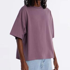 Camiseta de Alta Calidad de 280 GSM, Camiseta Moderna con Logotipo Personalizado, Hombros Caídos, Corte Cuadrado, Impresión Personalizada, Camisetas para Hombre - Product Image 3