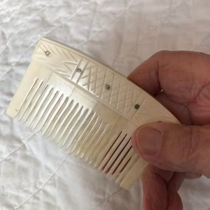 100% Natural Polished Eco-Friendly Buffalo Bone <b>Hair</b> <b>Comb</b> Classic Style Best Quality for Home Use by blossom craft india - Product Image 1