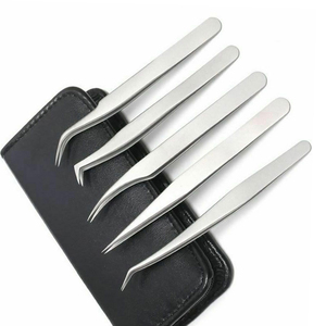 Kit de cejas profesional con pinzas, tijeras, cepillo y herramientas de belleza - Product Image 6