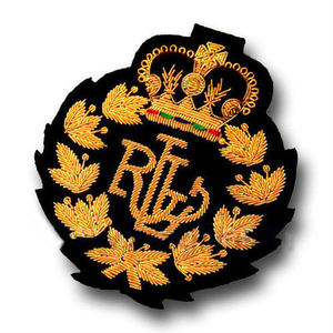 Badge de blazer de luxe brodé à la main en fils d'or, motif couronne et écusson, patch brodé sur mesure en fil, 3D en relief, écologique et résistant à l'eau - Product Image 1