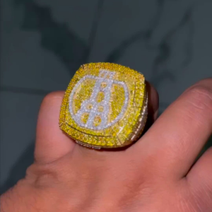 Anillo de Diamantes con Símbolo de Dólar, Anillo de Lujo con Incrustaciones de Diamantes, Anillo de Hip Hop, Anillo con Pavé de Oro y Circonitas - Product Image 1