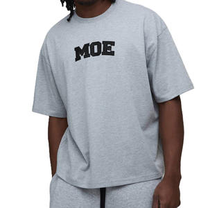 Camiseta de hombre de algodón 100% de lujo, de alta calidad, de secado rápido, transpirable, con hombros caídos, bordado, estilo urbano, talla grande, venta al por mayor OEM - Product Image 1