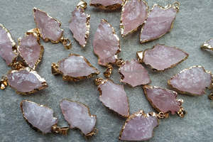 Haute apparence lisse coeur pendentif bijoux Labradorite en forme de coeur gemmes bijoux argent plaqué or lunette ensemble amour pendentif - Product Image 2