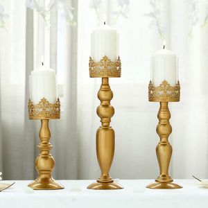 Porte-bougie de luxe en laiton massif – Design classique européen – Chandelier artisanal finition or – Porte-encens pour table à manger - Product Image 1