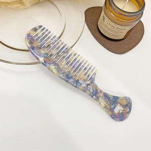 Peine de resina, el más vendido, utilizado para desenredar suavemente el cabello, distribuir los aceites naturales del cuero cabelludo y reducir la electricidad estática y el encrespamiento. - Product Image 4