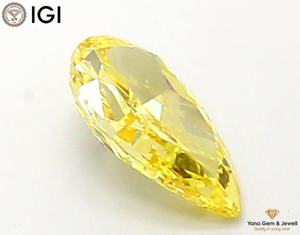 เพชรทรงลูกแพร์ 1.00 กะรัต ผลิตในห้องปฏิบัติการด้วยวิธี CVD พร้อมใบรับรอง IGI สีเหลืองแฟนซีสดใส ความสะอาดระดับ VVS2 สำหรับจี้หรูหรา - Product Image 6