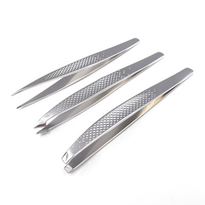 แหนบกำจัดขนคิ้วสแตนเลสสตีลพร้อมโลโก้สั่งทำพิเศษ (BT4017) ปลายแบนเฉียงความแม่นยำสูง - Product Image 1