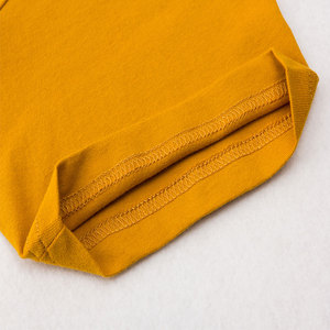 T-shirt Girocollo da <span class=keywords><strong>Donna</strong></span> Traspirante di Tendenza, Colore <span class=keywords><strong>Senape</strong></span>, 100% Cotone, Vestibilità Regolare, Casual, Vendita all'Ingrosso - Product Image 5