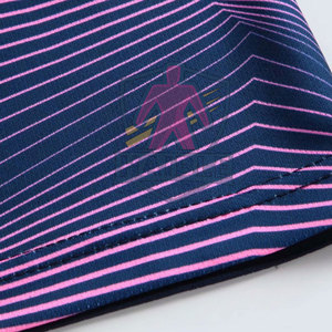 ชุดฟุตบอลดีไซน์ใหม่ล่าสุด ระบายอากาศได้ดี สีและโลโก้สั่งทำได้ คุณภาพสูง ผลิตจากผ้าโพลีเอสเตอร์อินเตอร์ล็อค มีจำหน่ายแล้ว - Product Image 4