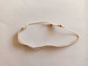 Bracelet perlé de style bohème en alliage plaqué or, bijoux unisexe, design rayé blanc et or - Product Image 5