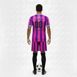 Ensembles d'uniformes de football courts 100 % polyester pour adultes, personnalisables avec nom d'équipe, respirants, séchage rapide, impression par transfert thermique, service OEM - Product Image 3